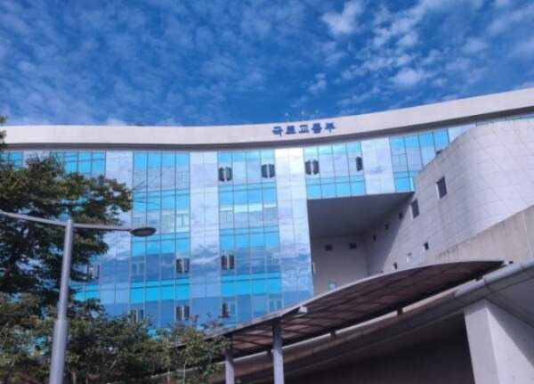 국토부 가이드라인 개정: 스마트 안전장비 건설 현장 도입 비용 처리 및 3대 분류 체계 완벽 정리 2026