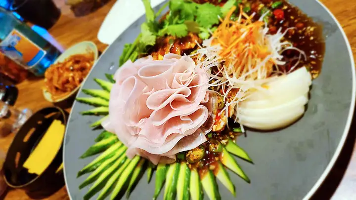 생생정보 머랭닭구이 순두부짬뽕전골 중화요리의 새로운 변신 맛집