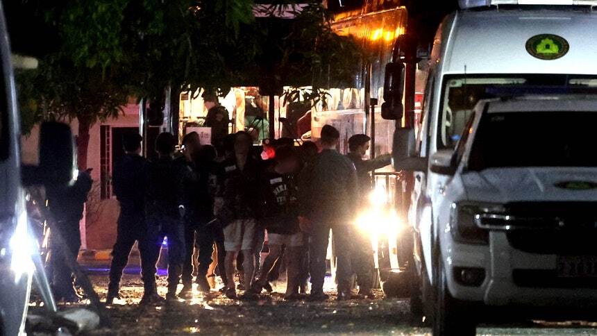 캄보디아 구금 한국인 64명, 전세기 귀국 직후 체포된 이유｜온라인 사기 조직 실태와 정부 대응 총정리 관련 사진