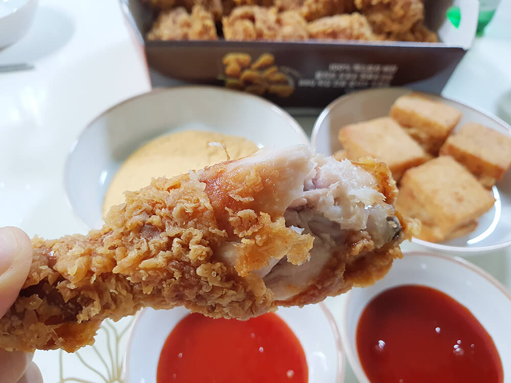 BBQ 핫황금올리브치킨