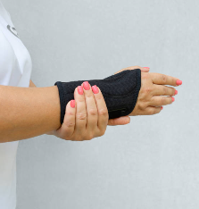 손목 보호 장비