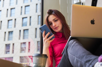 재택근무가 금융과 소비 습관에 미치는 영향