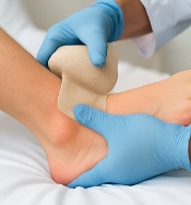 발목 접질렀을때