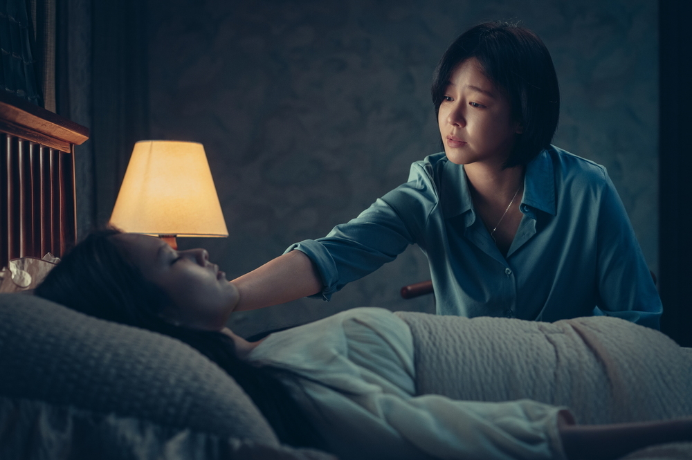 경수진 거룩한 밤 출연