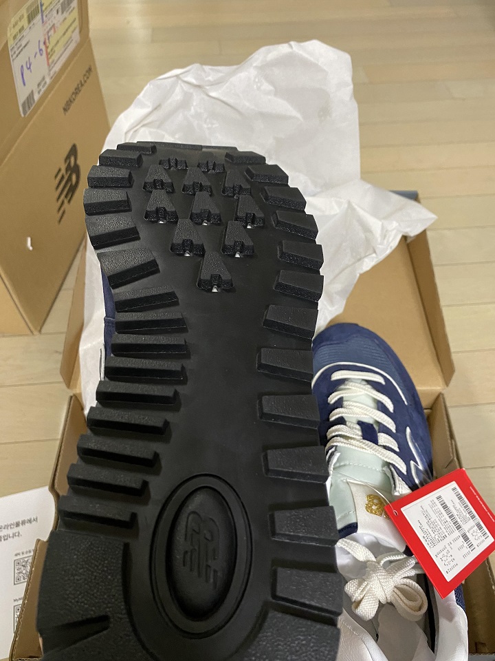 운동화-바닥-모습