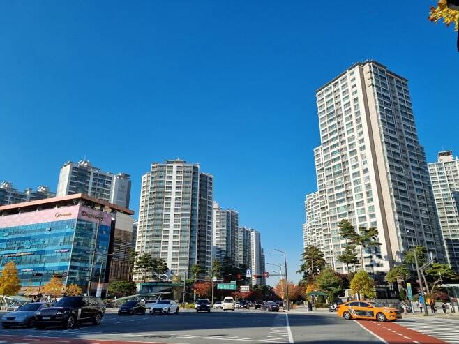 10년 만 집값 최대 하락폭 '송파'...왜 유난히 그럴까