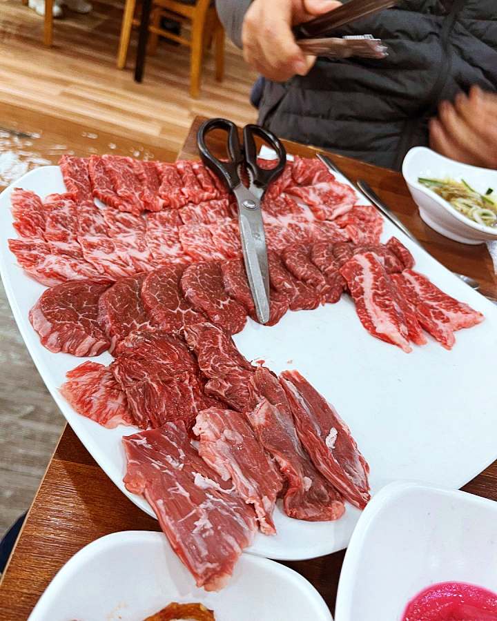 토요일은 밥이좋아 토밥 예산 예당호 출렁다리 맛집 추천 토밥좋아 위치