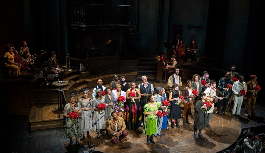 두 가지 세계, 두 가지를 잇는 사랑