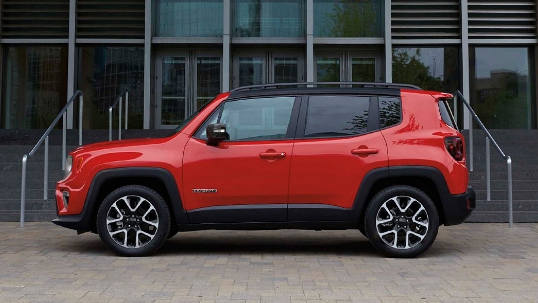 지프레니게이드 측면사진