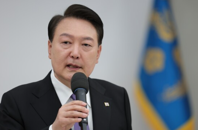 윤석열 대통령 지지율