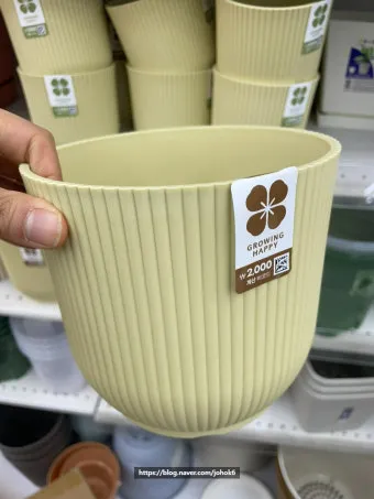 다이소 화분 활용 배수구멍 만들기 받침 사용 흙선택 예산절약 팁_6