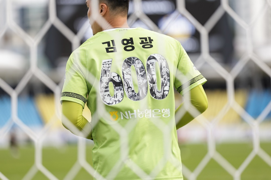 '리틀 칸' 축구선수 김영광