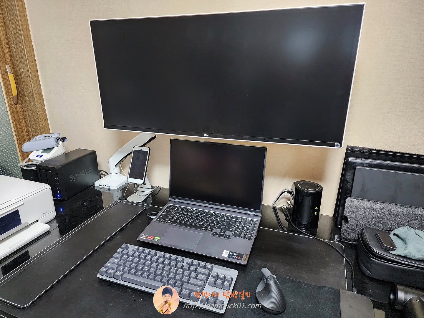 데스크테리어(Desk + Interior)