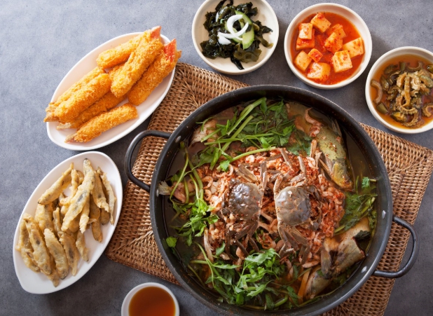 생생정보 장사의신 고양시 능곡역 송천 민물매운탕 손수제비 밀키트 