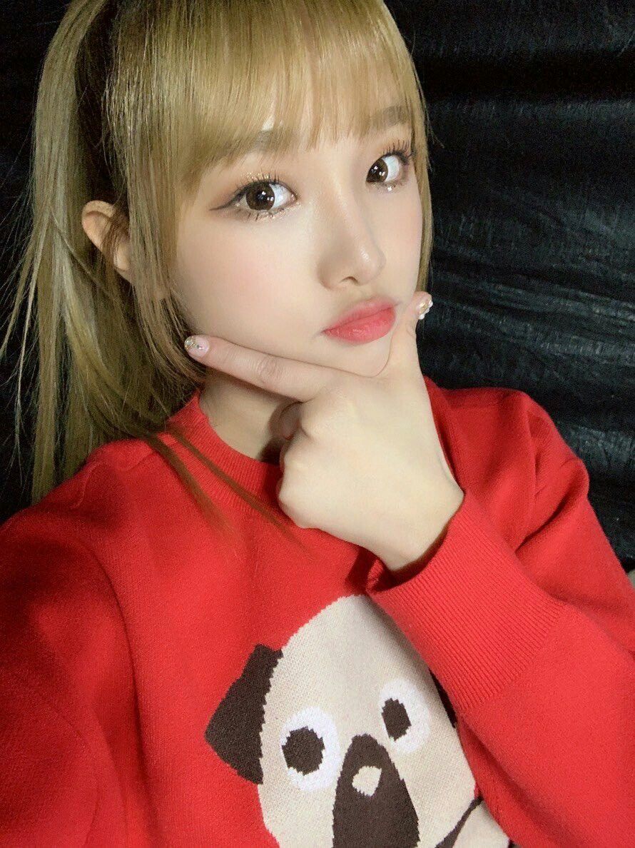 아이즈원 최예나 귀여운 매력어필
