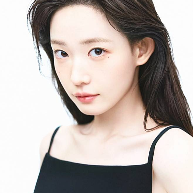 배우-최윤지