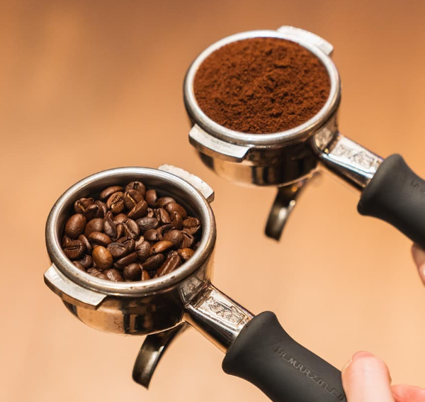 커피를 2잔 이상 마시면 가슴이 두근거려요3