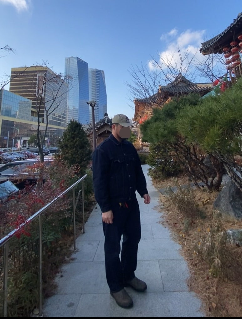 데일리룩('25. 12. 14.)폴로랄프로렌 더블알엘 가먼트다잉 트윌 볼캡, 무신사스탠다드 생지 데님 트러커 재킷, 무신사스탠다드 생지 데님 팬츠, 블런드스톤 585 러스틱브라운