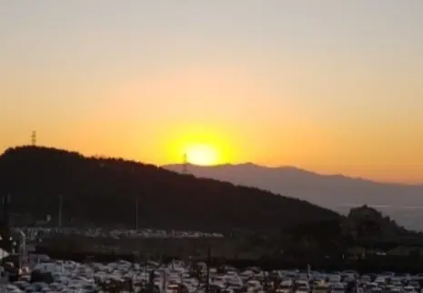 일출