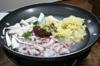 낙지전골