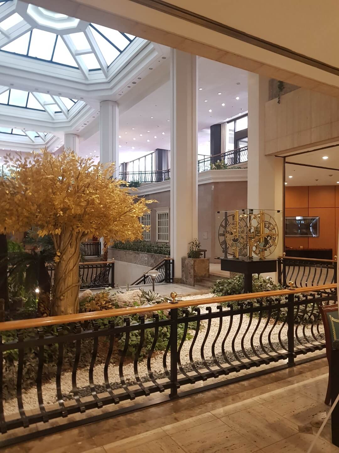 서대문구 호캉스 스위스 그랜드 호텔 위치 리뷰 5성급 호텔