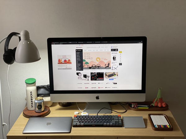 아이맥 맥북 키보드 책상배열