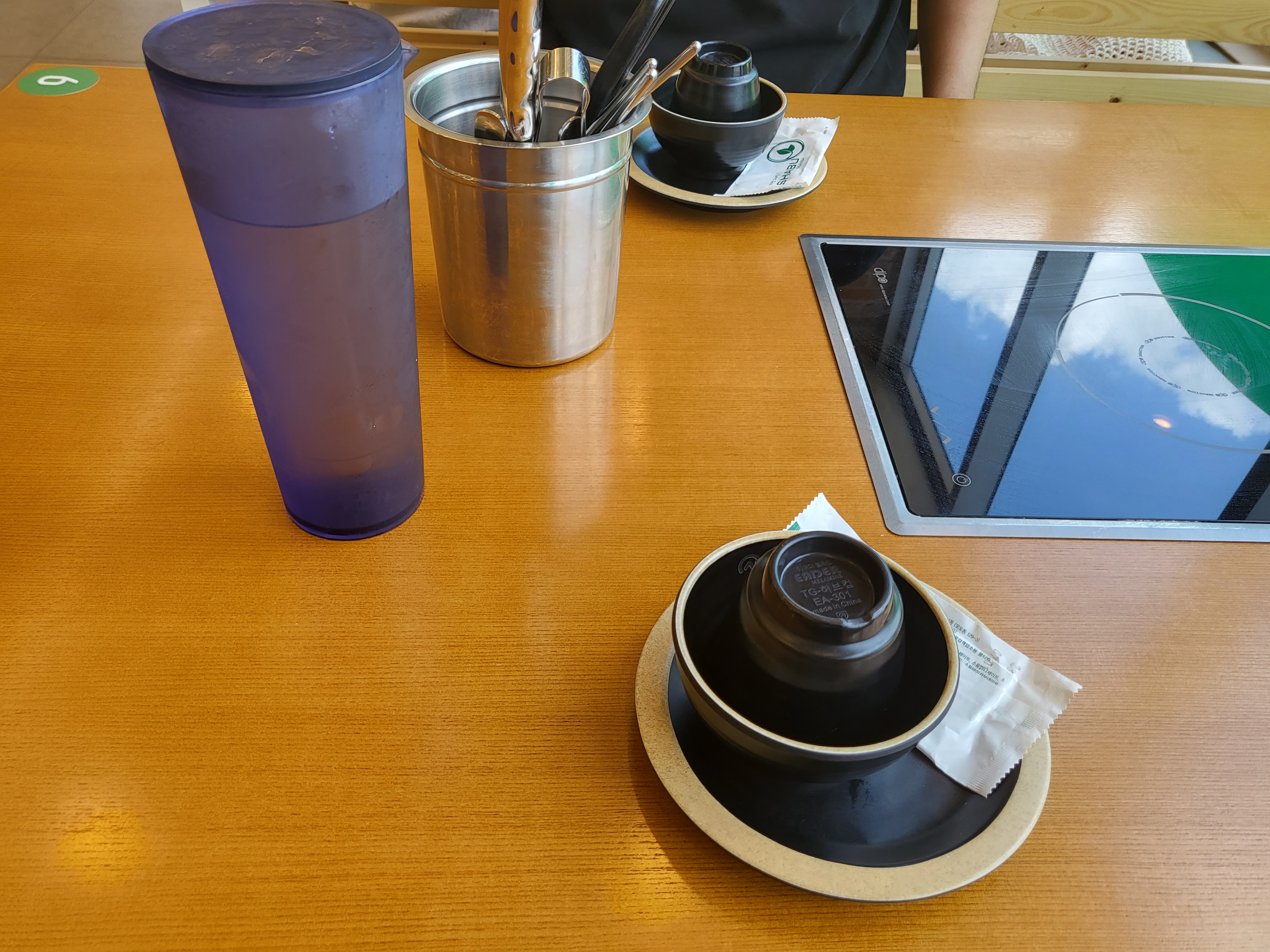 샤브마니아 - 테이블 셋팅