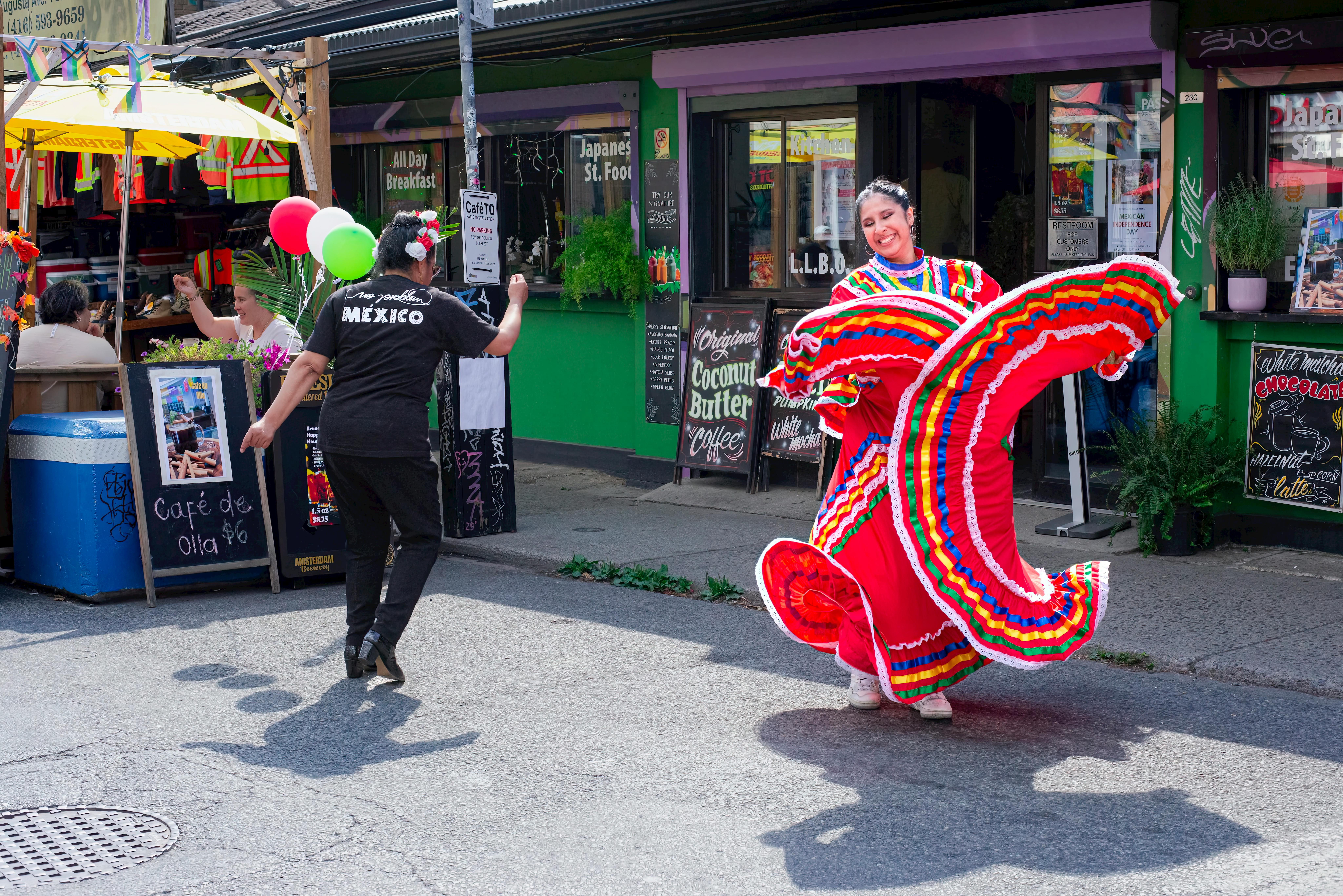 한꺼번에 여러 노선을 환승하는을 상징하는 이미지