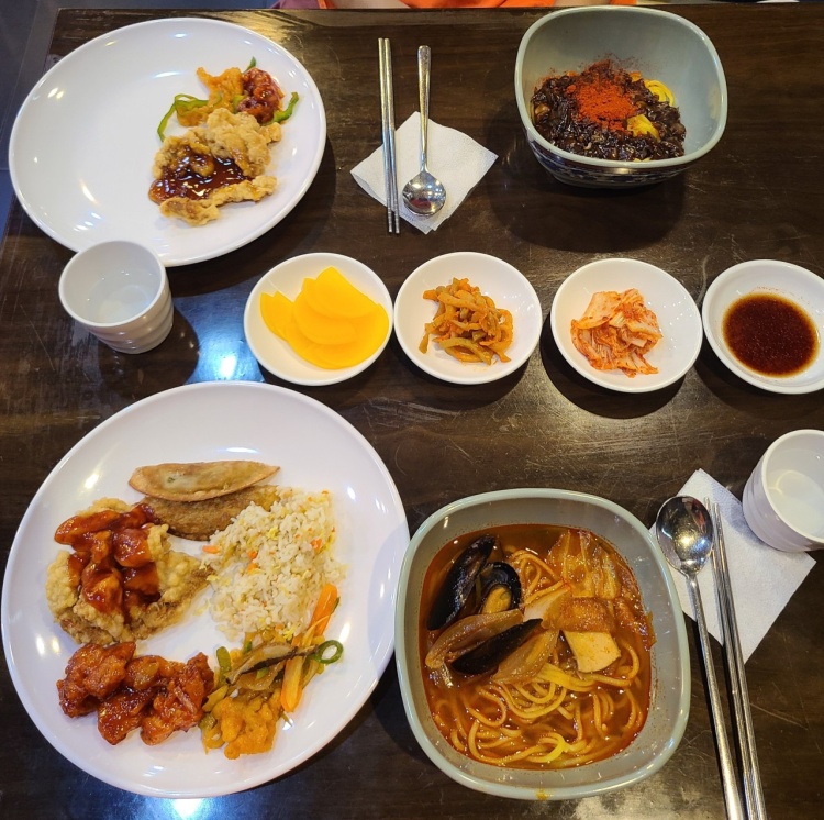 구로디지털단지역 구디단 가격파괴 와이 식신 정준하 다녀간 무한리필 1인 9천9백원 탕수육, 깐풍기, 팔보채 맛집 추천
