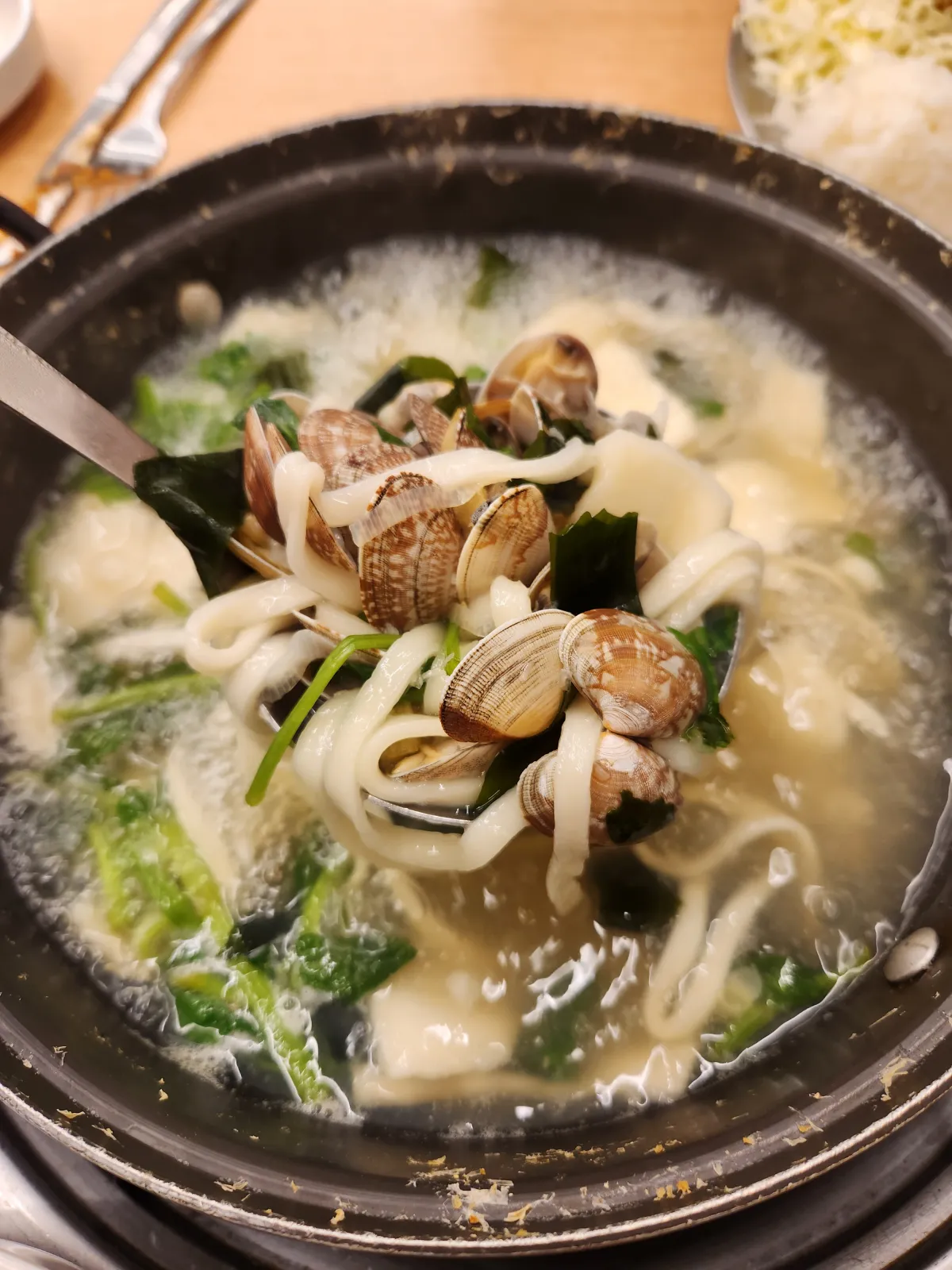 고양시-화정동-맛나칼제비-맑은칼제비-1인분-바지락양