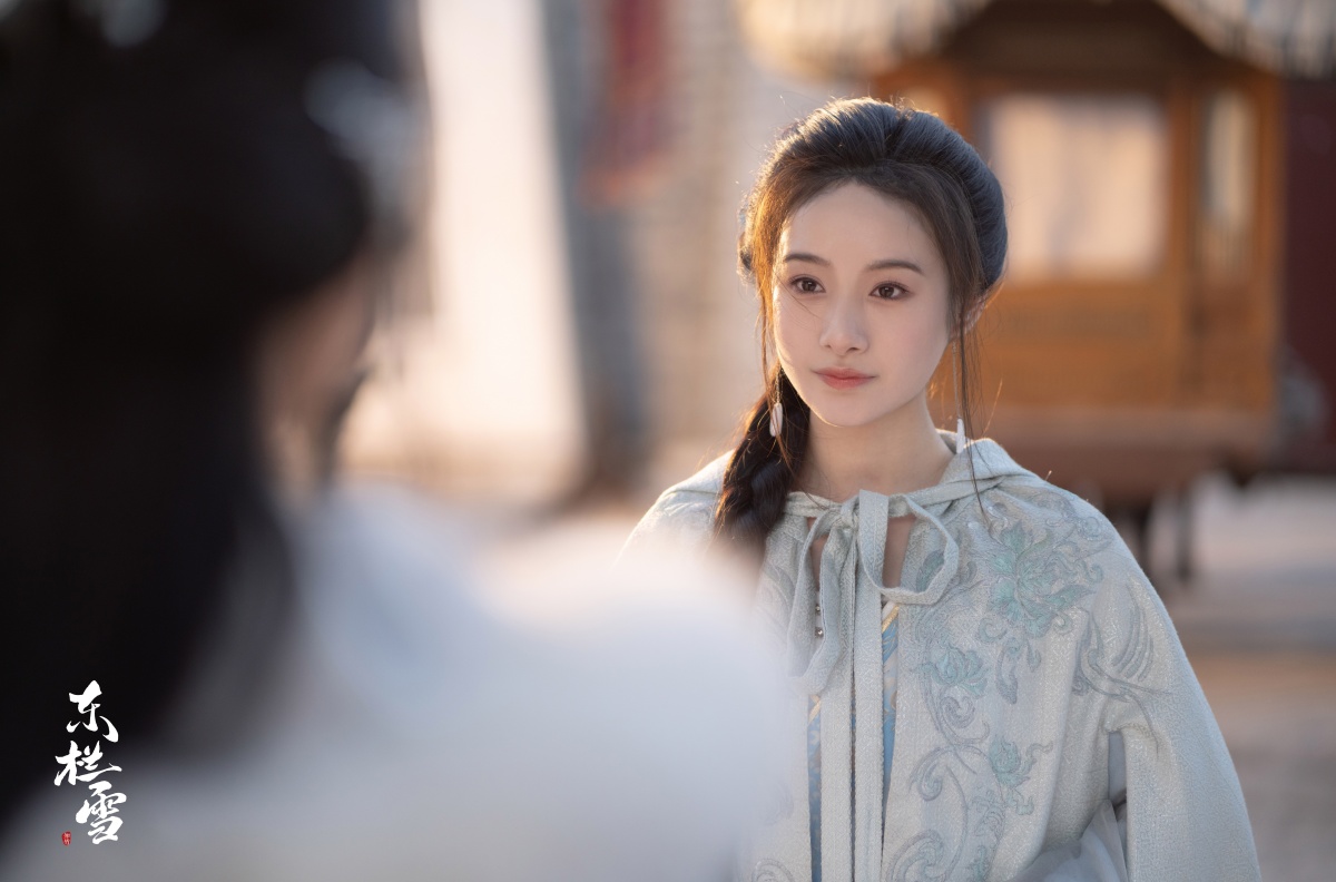 동란설-고대의상입은 조연 여자 배우