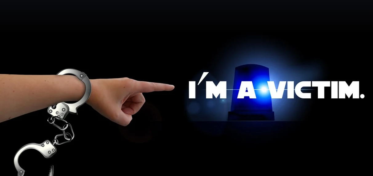 하지도 않은 일을 했다고 말하면 어떻게 될까?