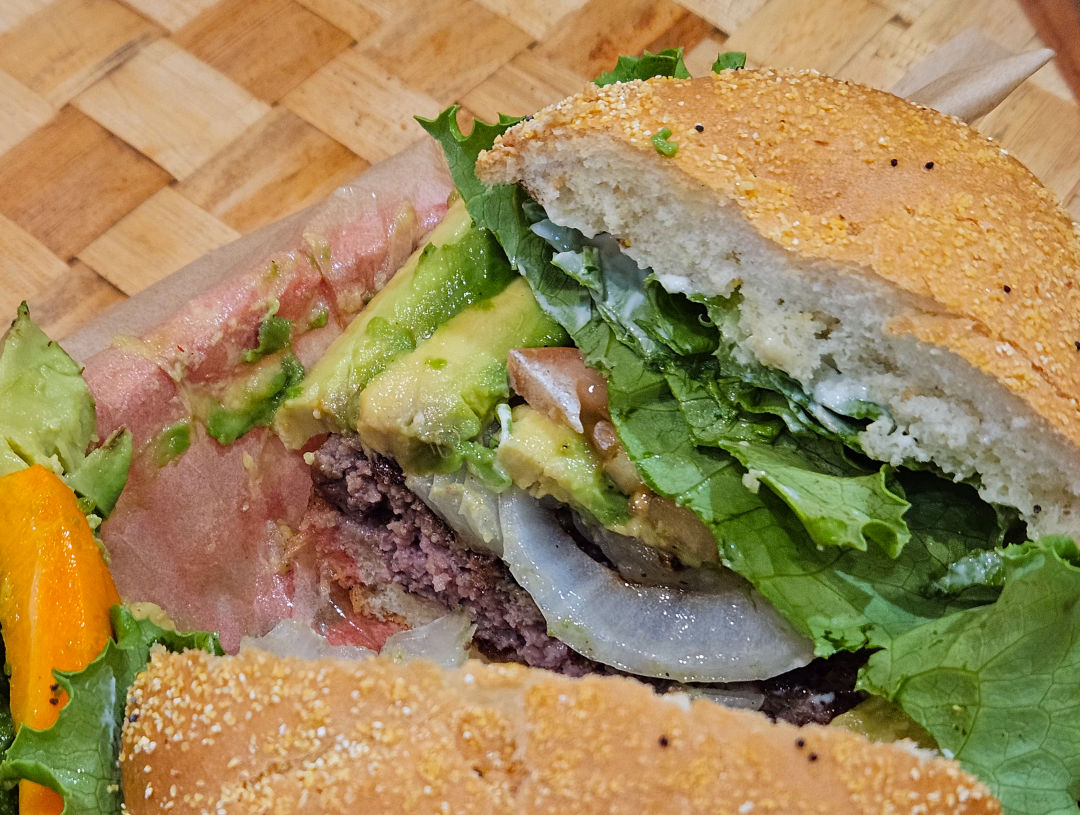 쿠아아이나 버거