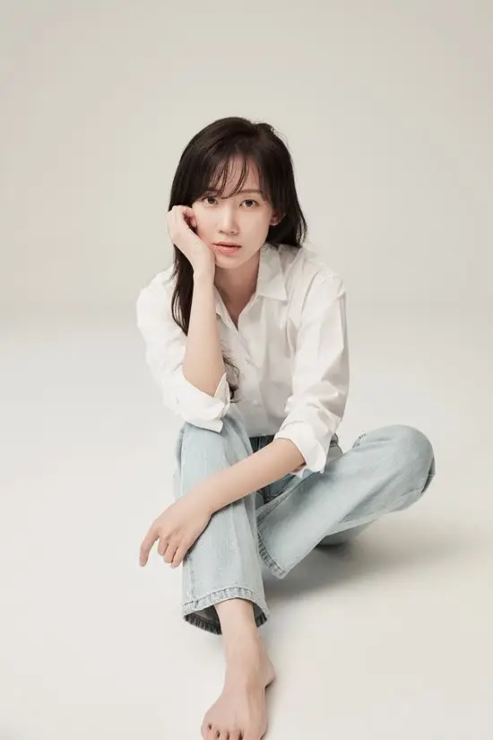 신현빈