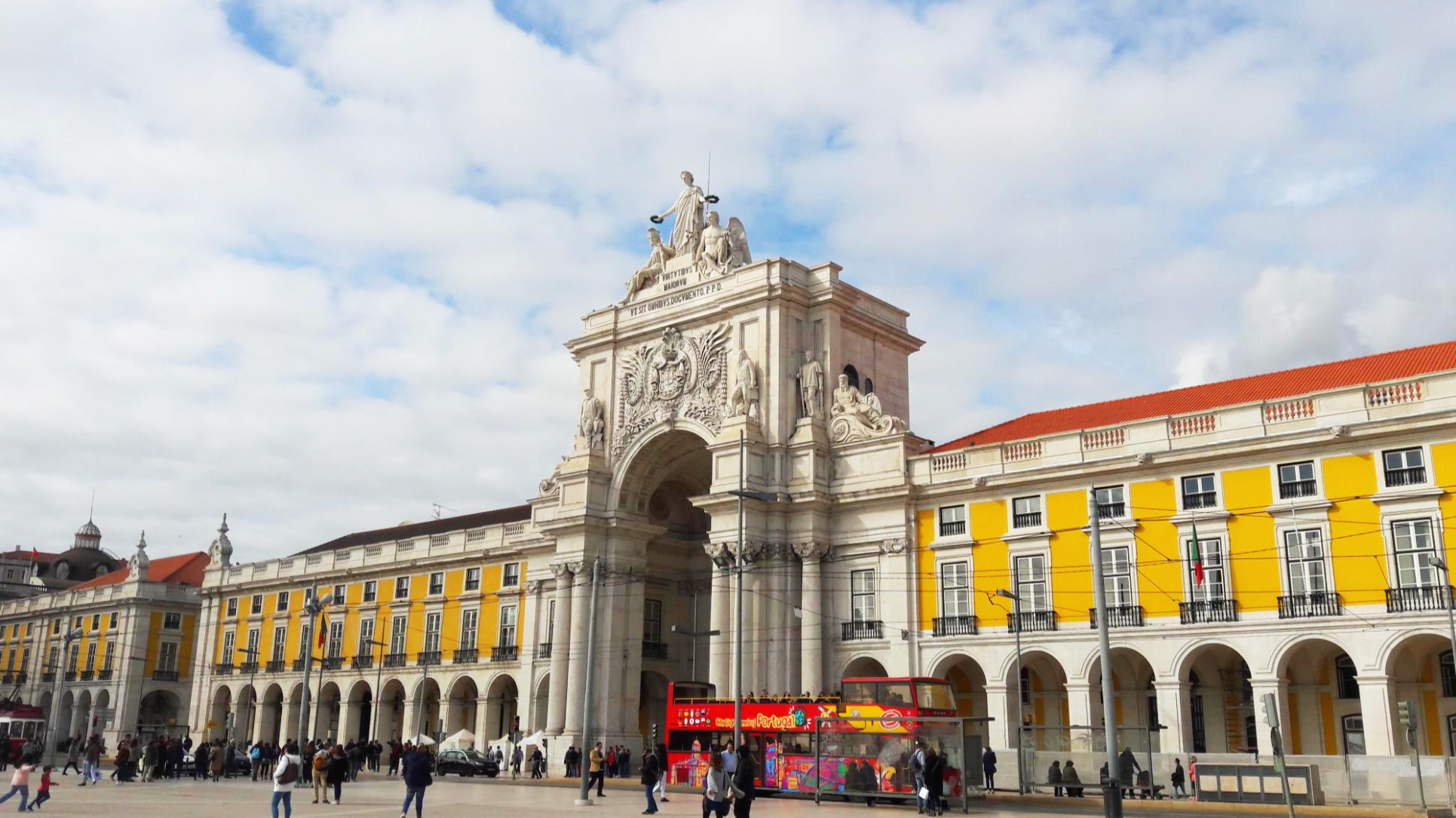 포르투갈 리스본 코메르시우 개선문