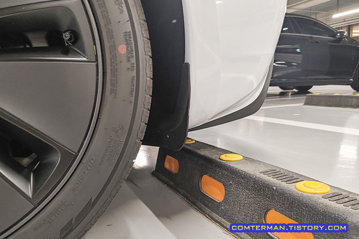 테슬라 모델3 하이랜드 머드가드 플라스틱 스토퍼 간섭