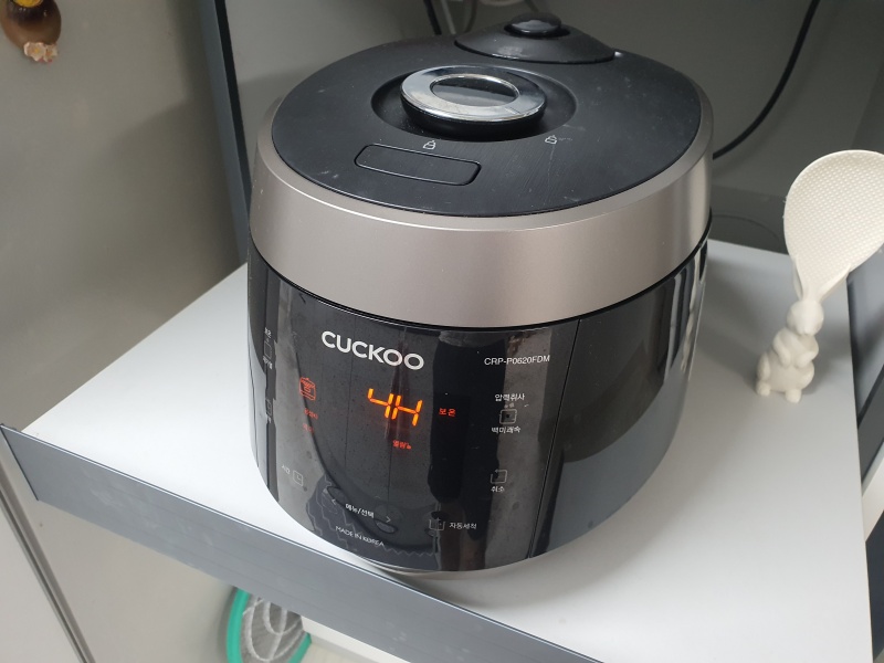 쿠쿠-전기압력밥솥-6인용