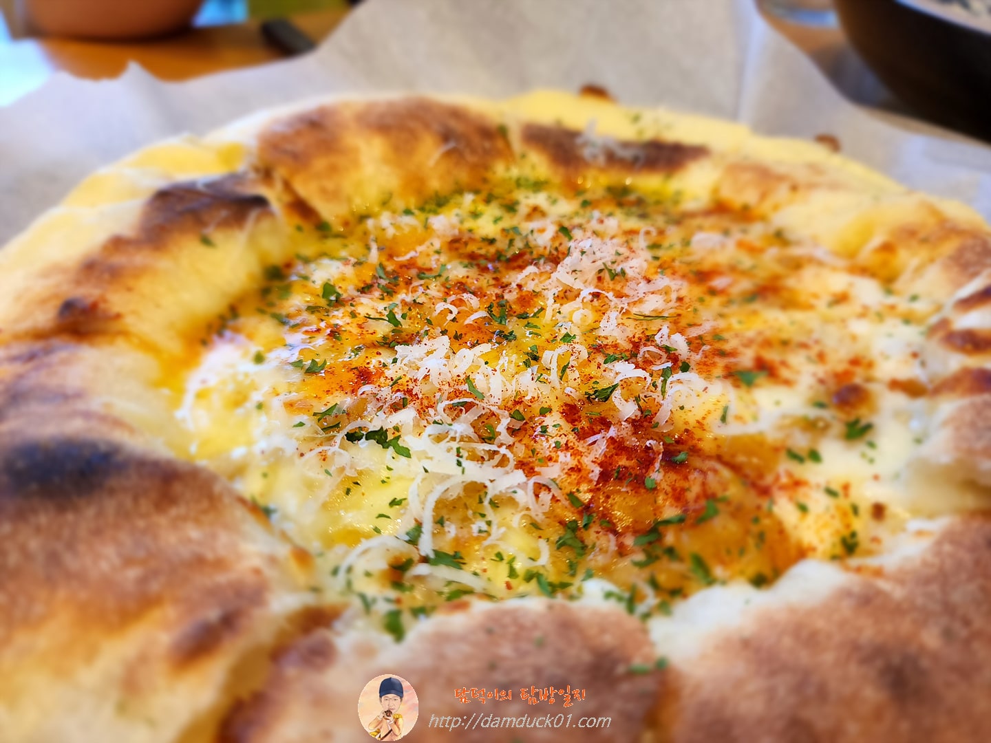 초당 옥수수 치즈 듬뿍 피자