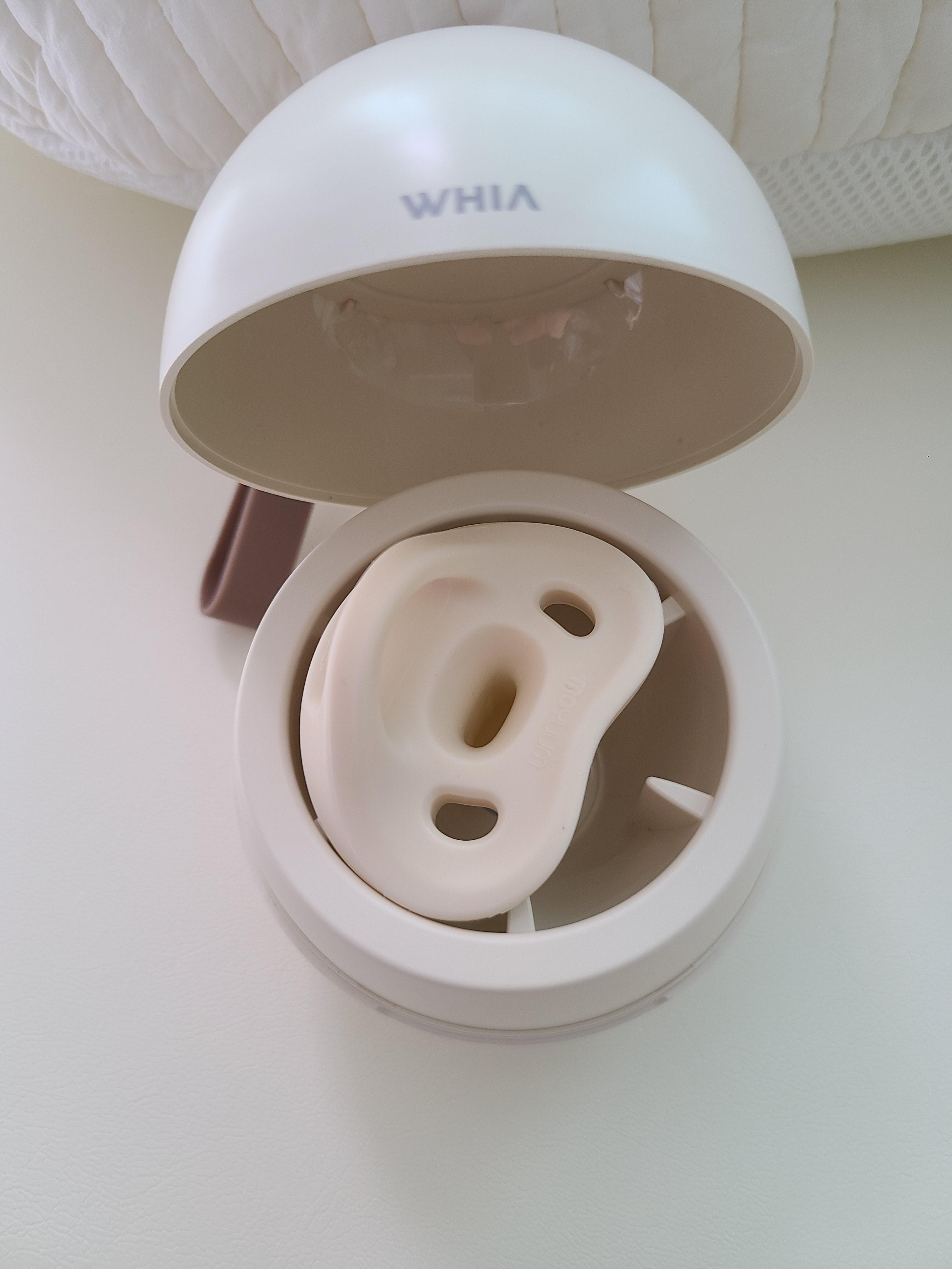 모윰 마카롱 쪽쪽이 휘아 살균기에 넣은 모습