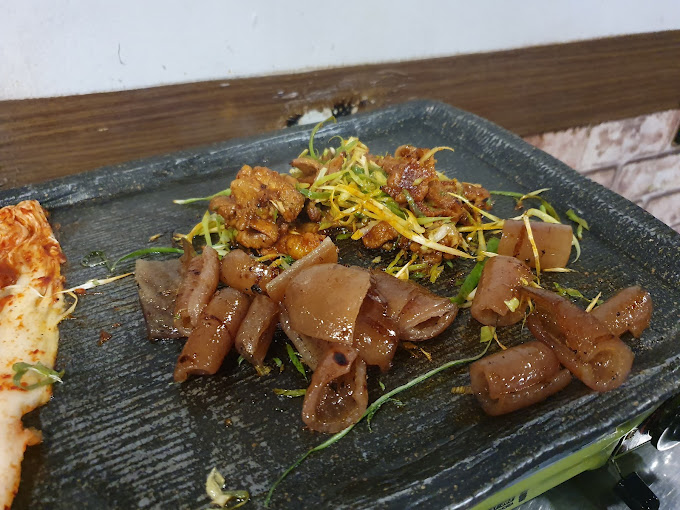 서초 이수역 연탄구이집 '구뜰집'