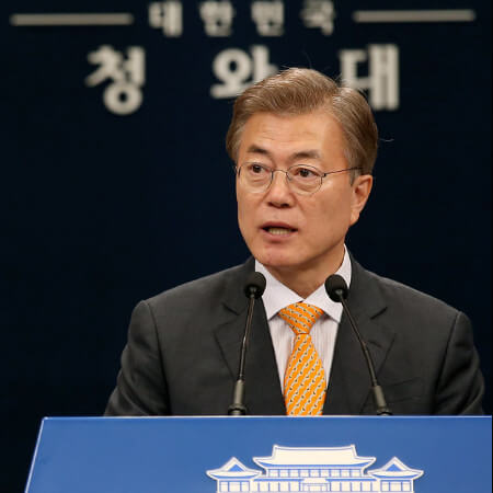 문대통령-청와대서-마지막-밤-보낸다