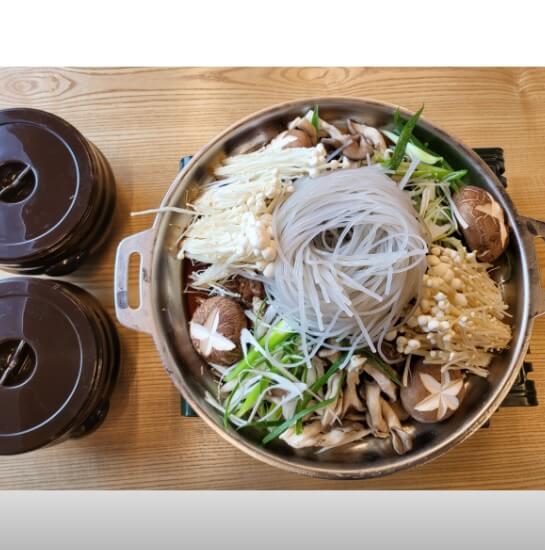 생생정보 오늘 또 방문 스타밥집 가수 김수찬 단골 부천 24시 경희궁 왕갈비탕 돼지왕갈비 맛집 