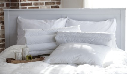 베개 고르는 법 - 베개 높이와 소재별 장점과 단점 비교