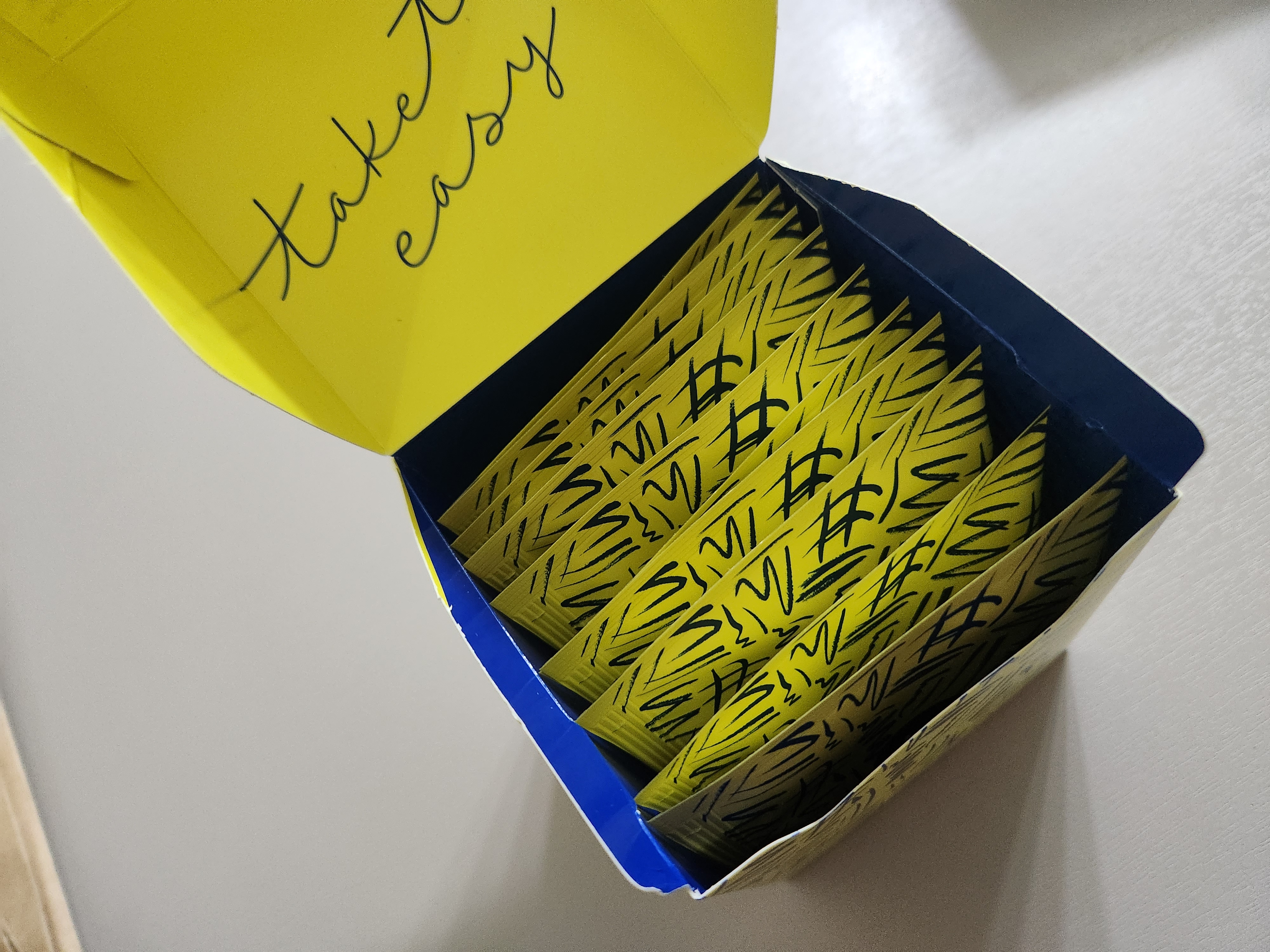 파스쿠찌 홍차 영그레이 릴렉스되는 느낌이에요