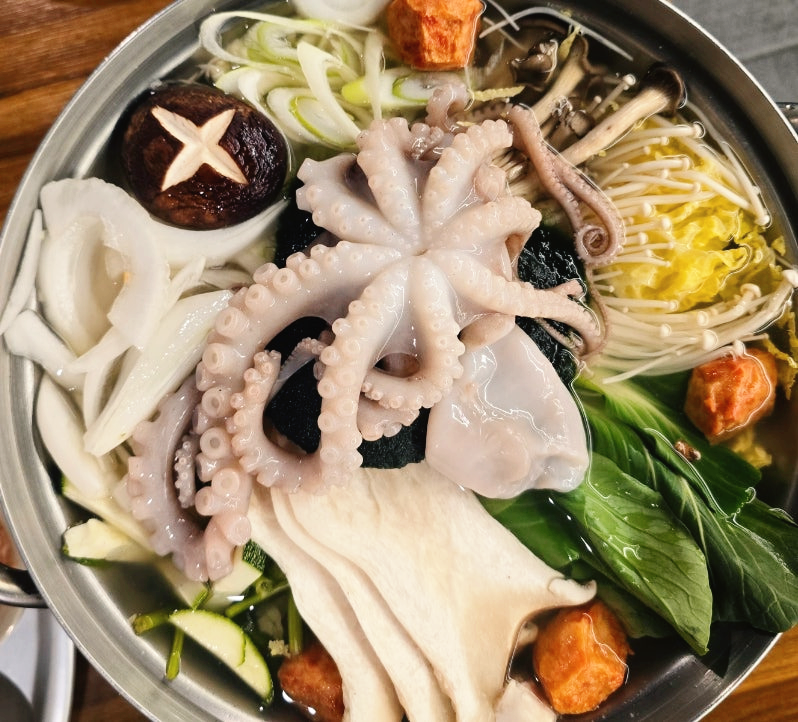 신중동에서 찾은 매생이연포보쌈의 진수, 오봉집 신중동점 후기