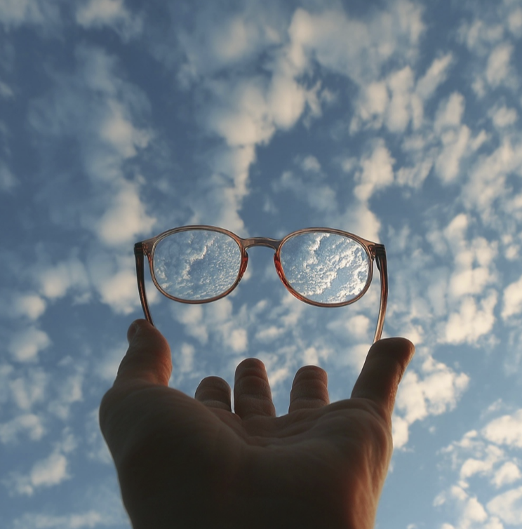 노안 교정 안경 렌즈 추천 가이드