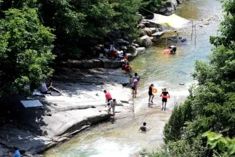 여름 피서지 베스트10 계곡 바다 실내 명소로 무더위 탈출_20