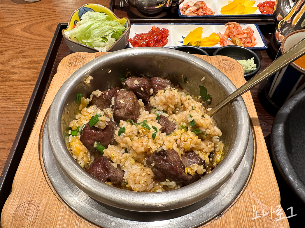 광교 광교맛집 광교담솥 담솥 광교맛집추천 광교아브뉴프랑 광교아브뉴프랑맛집 담솥메뉴 담솥메뉴추천 광교데이트 광교가볼만한곳 광교스테이크 광교데이트코스 광교스테이크 광교외식 광교데이트코스추천 광교스테이크맛집 스테이크솥밥 광교한식 광교한정식 광교외식추천