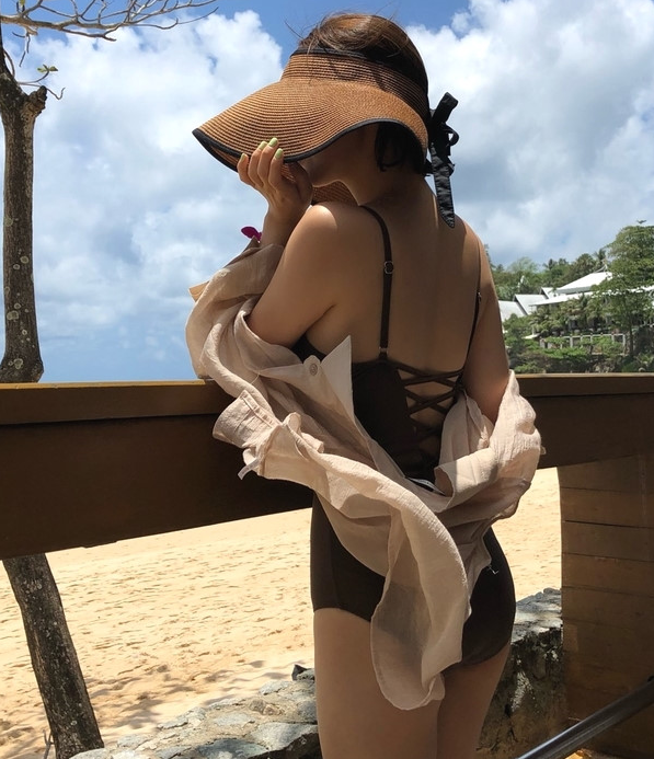 러빈브리즈 수영복