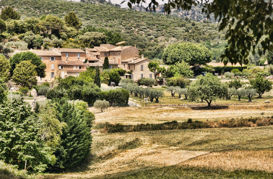 반되 치즈로 유명한 프로망스